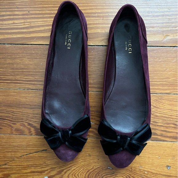 Authentic Gucci Viola Purple Suede Flats with Black Velvet Bow Size 38 - Picture 14 of 15